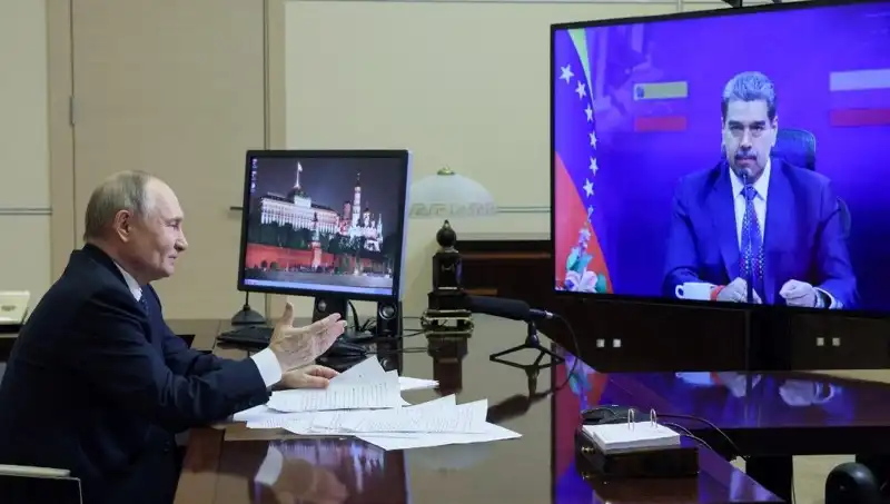 Putin ve Maduro: 9 Mayıs Daveti ile Yeni Ortaklık Yolu mu Açılıyor?